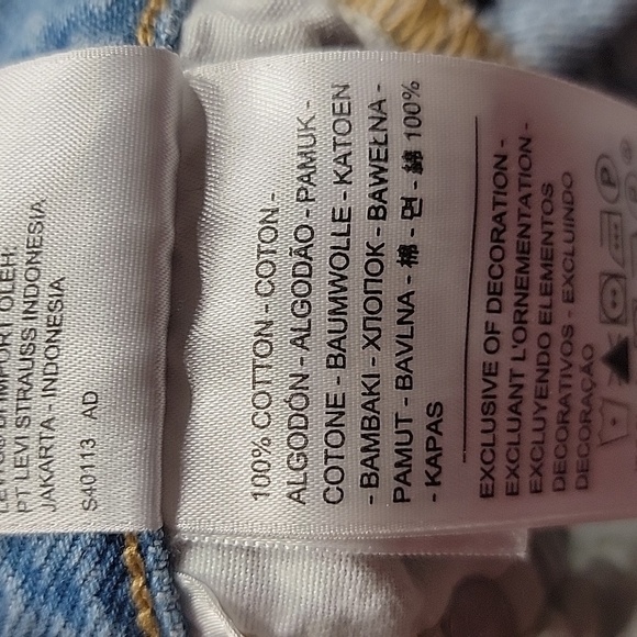 Levi's Size 25 Waist 501 Original Cropped Ripped Women's Jeans, Exc. Used Cond. - Picture 6 of 14